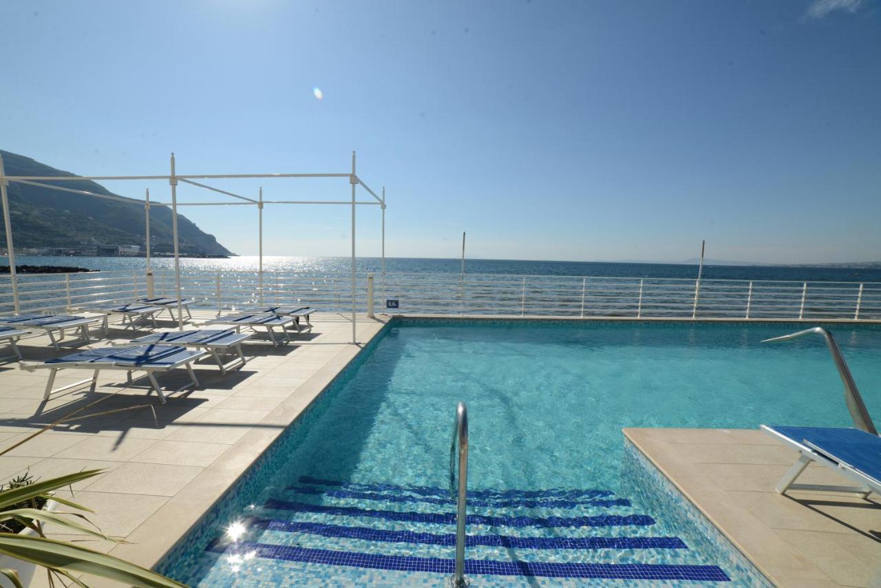 קסטלמרה די סטביה Hotel Miramare Stabia מראה חיצוני תמונה